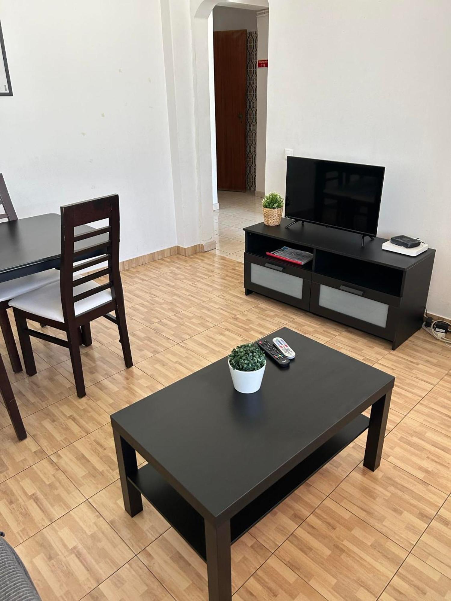 פארו Brother'S House מראה חיצוני תמונה
